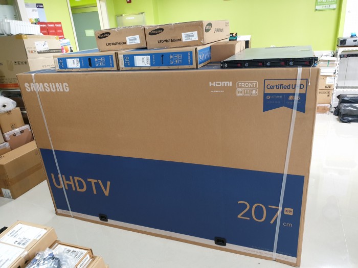 삼성 TV 납품 및 설치 작업